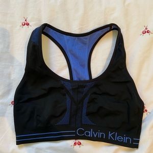 Calvin Klein Reversible Sports Bra Size M